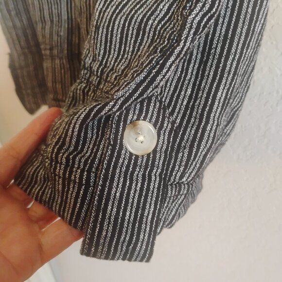 Time & Tru Linen Blend shorts - Picture 3 of 7